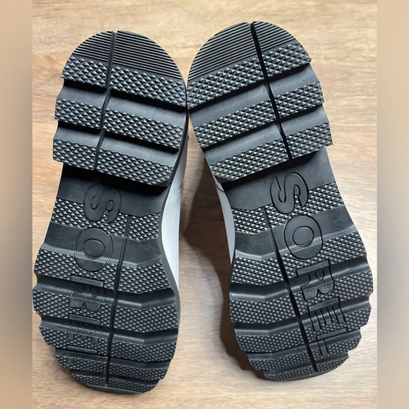 New Sorel Women's Lennox Chelsea Rain Boot - Picture 5 of 5